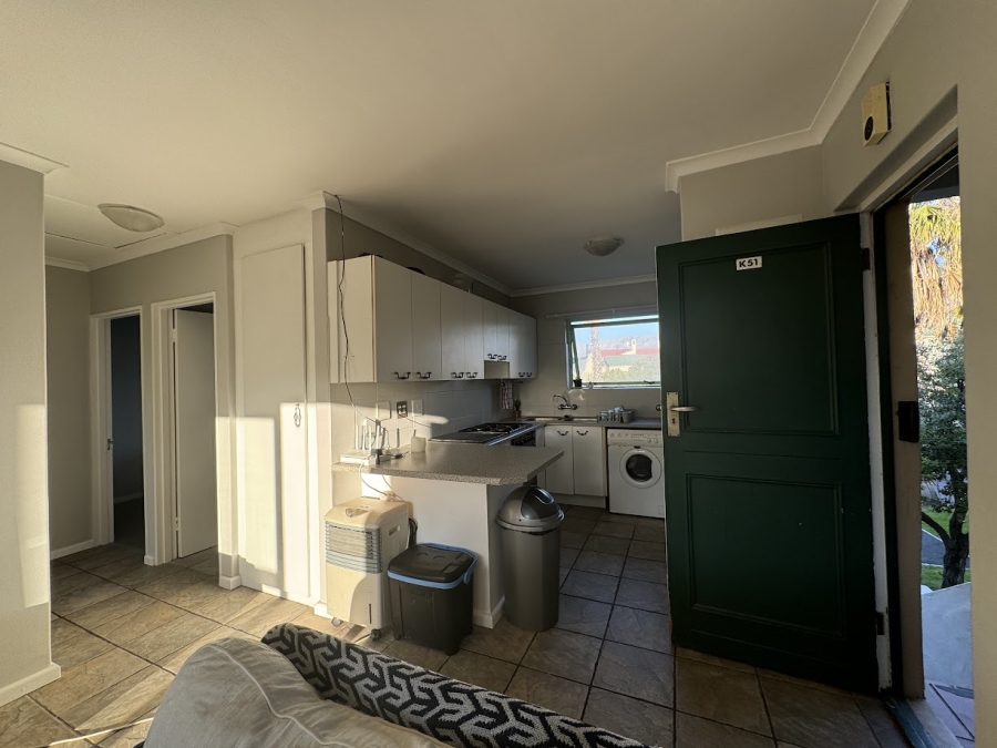 To Let 2 Bedroom Property for Rent in Greenways Golf Estate Western Cape